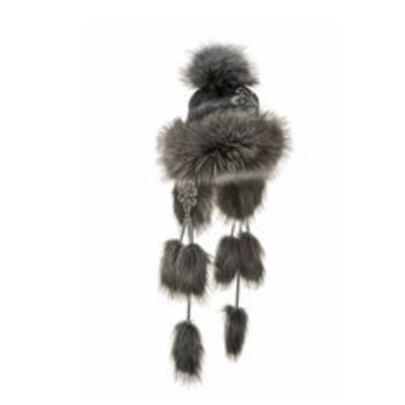 Village House Bayka Fur Hat 